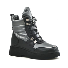 Women leather boots B003326