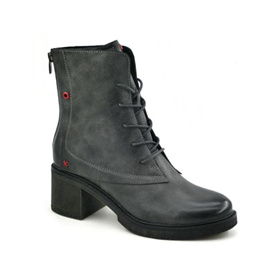 Women leather boots B003420